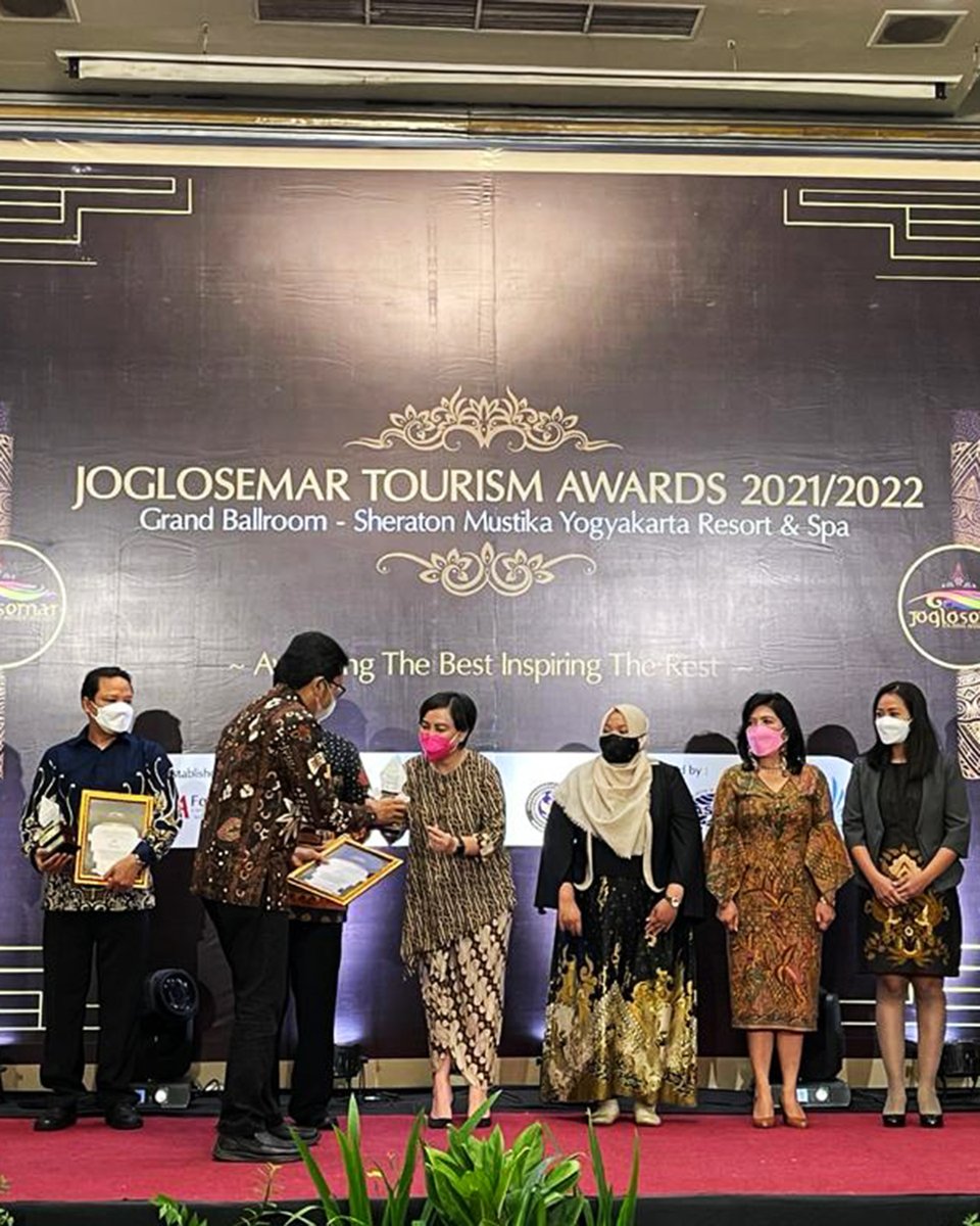 The Sunan Hotel Solo tweet media
