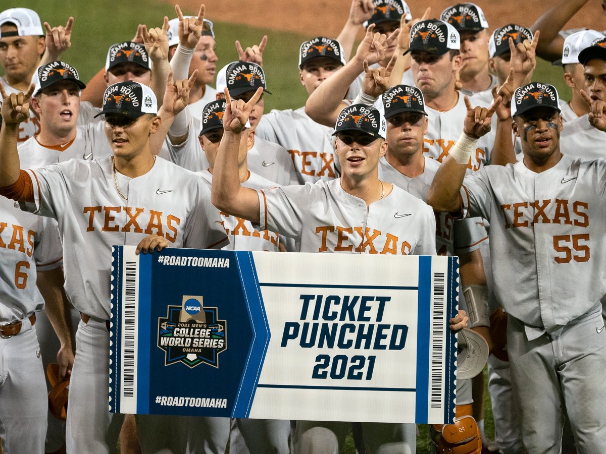 InsideTexas's tweet photo. See you in Omaha. #HookEm #CWS https://t.co/Bu16thVPzG