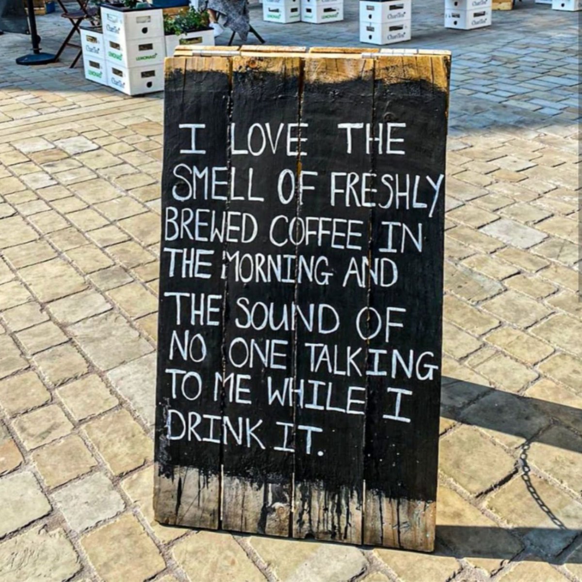 200Degs's tweet image. Shhhhhhhhh...

#200degs #monday #coffee #coffeebeforeanything