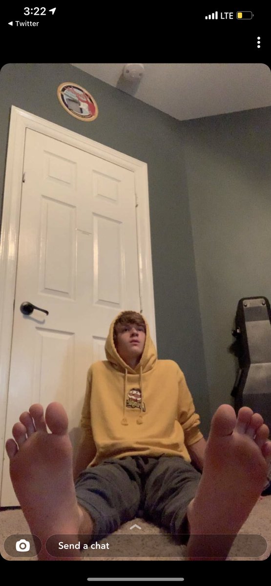 MasterHunter420's tweet photo. Alpha alert. Now pay up. https://t.co/ERiKpXOmh2