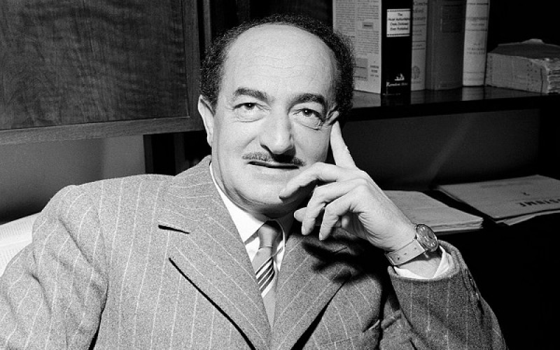 InchiostroSimp's tweet image. «Ognuno sta solo sul cuor della terra
trafitto da un raggio di sole: 
ed è subito sera.»

Salvatore Quasimodo

Fu un poeta e traduttore italiano, esponente di rilievo dell'ermetismo. Scomparve a #Napoli il #14giugno 1968