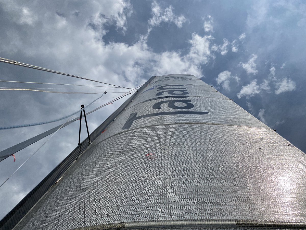 plerique's tweet image. Talan termine 4eme de sa Classe au Bol d’Or Mirabeau 2021 4eme/8 Nacra20 - 7eme/13 classe SC1 - 130/427 Classement Général  #talan #talanconsulting #talansuisse #talan.ai