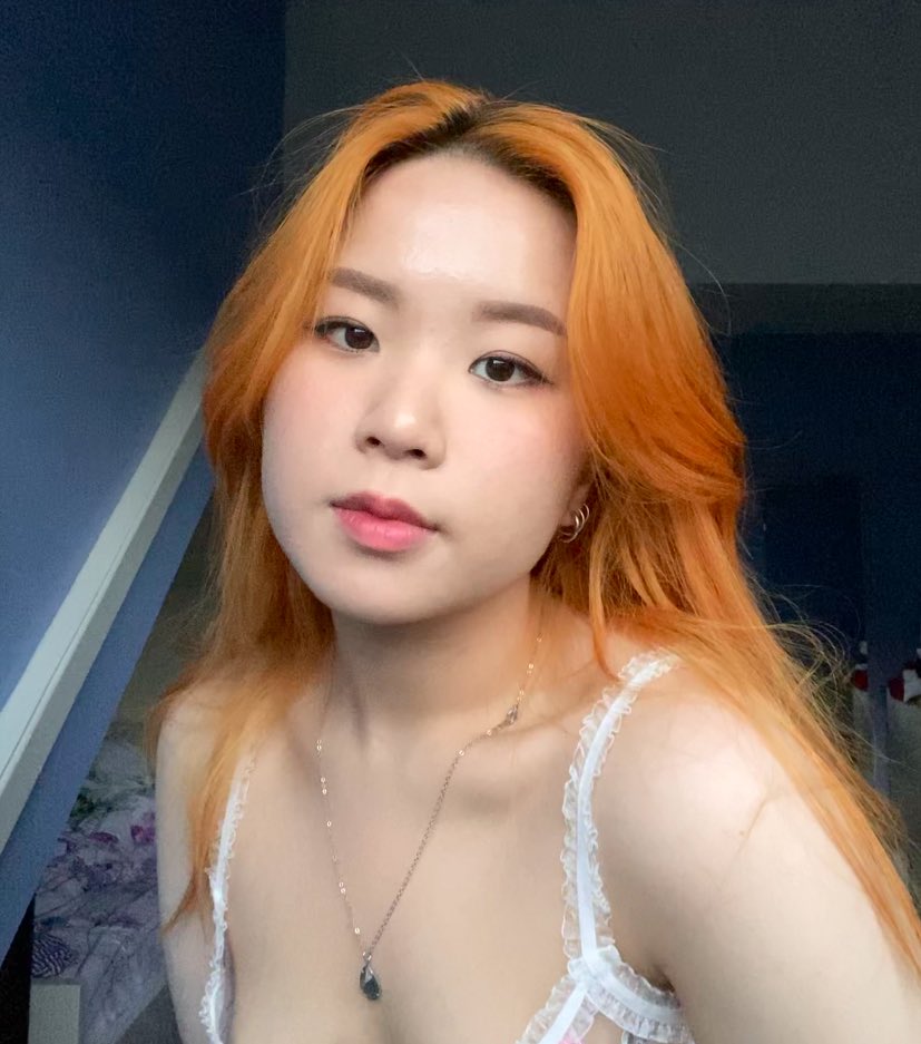 i cropped my boobies outta this