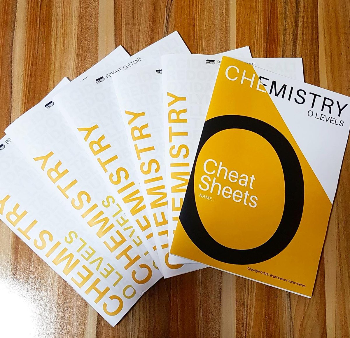 BrightCulture's tweet image. Get a glimpse of one of the many resources we provide to our students - Chemistry 'O' Level Cheat Sheets! These cheat sheets were curated and designed by our tutors. Having prepared several batches of students for the 'O' Level exams, they are well-versed in the common topics tha