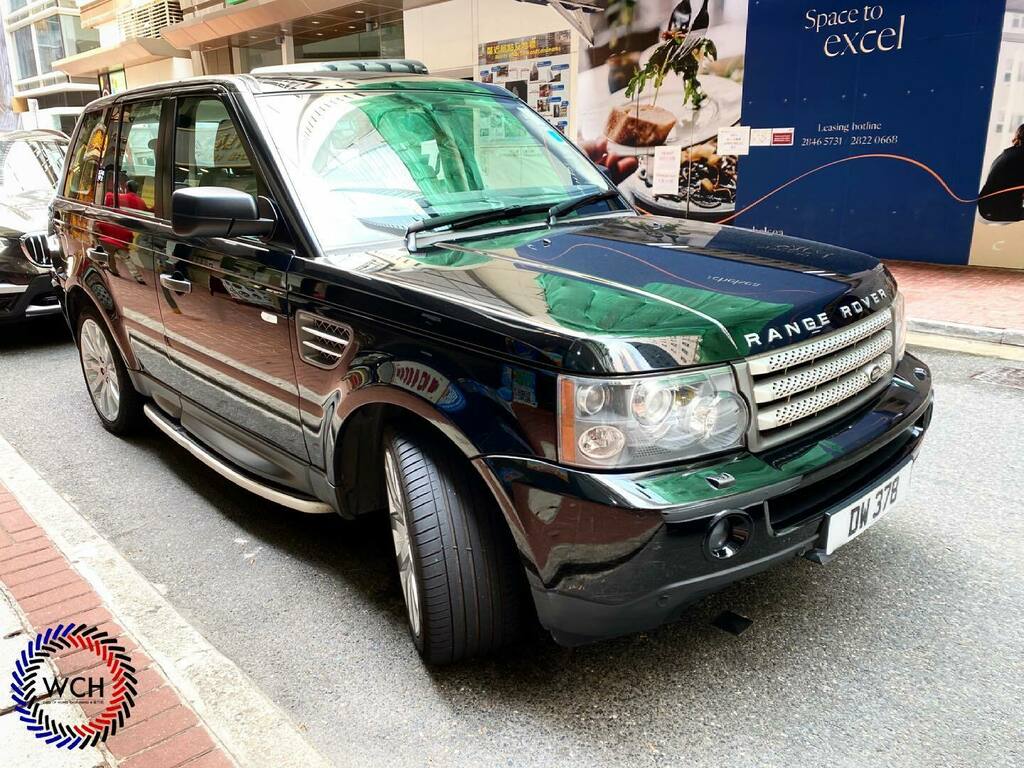 Land Rover Range Rover (🇭🇰)
#landrover #rangerover #landroverrangerover #rangeroverlife #rangeroversociety #landroverhk #landroverhongkong #landrovergram #carsofwongchukhang #carsofsheungwan #carsofinstagram #cargram #hkcars #instacars #luxurysuv #suv instagr.am/p/CQFzOB4J_XJ/