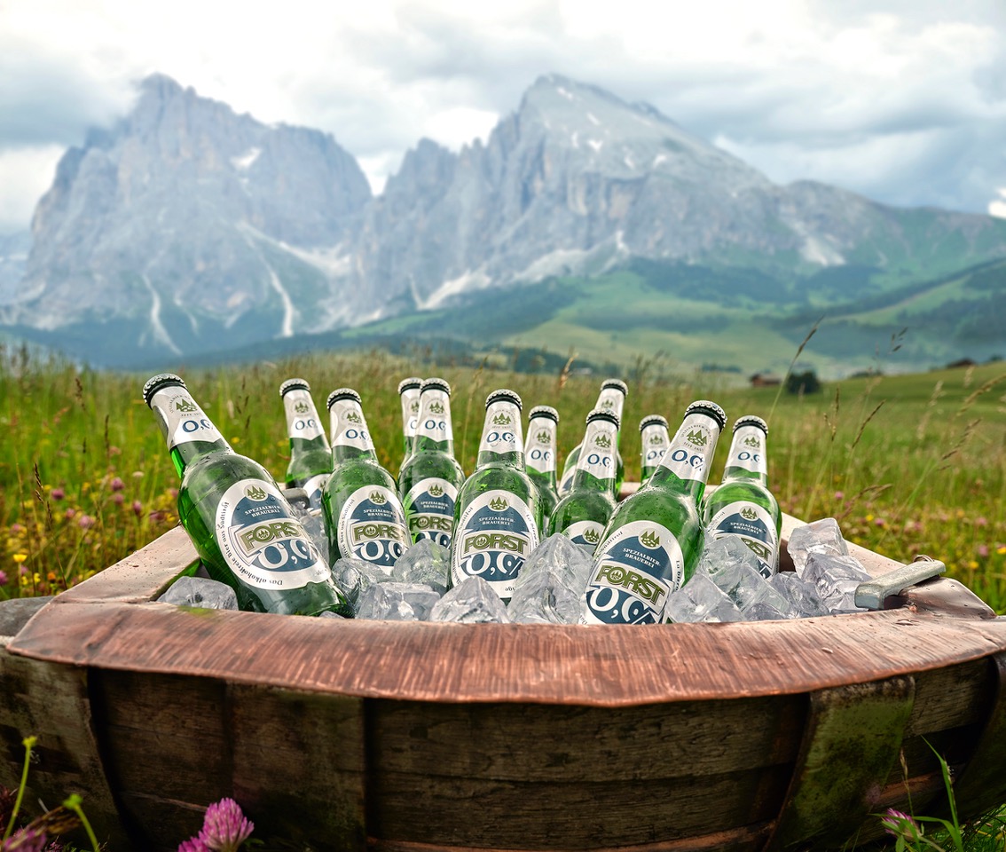 beverfood's tweet photo. https://t.co/ZXJPdbgR7V - FORST 0,0%, la prima analcolica con zero gradi alcolici dall’Alto Adige - #BirraAnalcolica #BirraESport #BirraForst #Forst0 https://t.co/EIiNZLrG0D