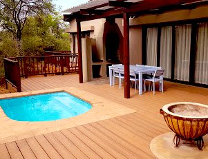 📍Monomotapa Village @ Legend Safari
LIMPOPO

08-11 October 2021 (Weekend)
8sleeper unit
R7 600 

That’s R950pp for ALL 3nights 🔥

Booking requires full payment 
bookings@wanderlusttravelsa.co.za 

#ShareSouthAfrica #Shotleft #LimpopoTourism