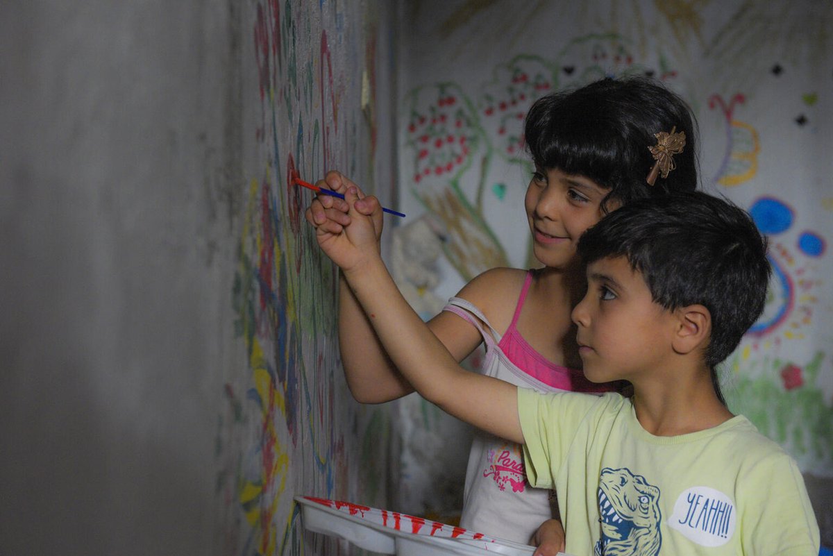 🚀JOIN US!

We're looking for a UX/UI Specialist to help develop, prototype, and advise on new products &amp; solutions - and maintain+evolve current products like <a href="/ProCoWorld/">Project Connect</a> - so we can connect every school+community to the internet. 

Read more and apply: jobs.unicef.org/cw/en-us/job/5…