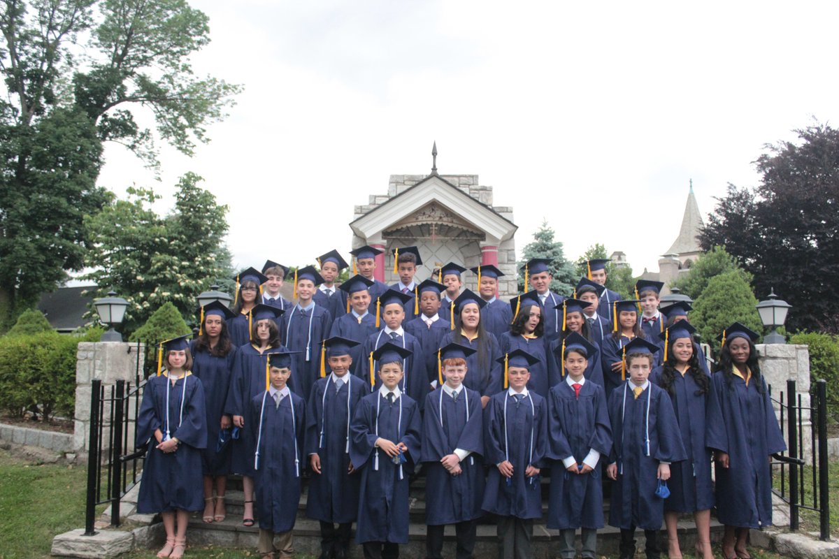 ICSchool_Tech's tweet image. Congrats to the ICS Class of 2021!!!
@mrsdangelo_ICS @icschool_online @MrsSchmid_ICS @mrslamassa_ICS @ICS_PE @ics_gr3 @Bwatson_ics @icsartsmart @MrsCartolano_ic @BasileJoanne @MsPICS2 @msfink_ics @littlehouse_ics