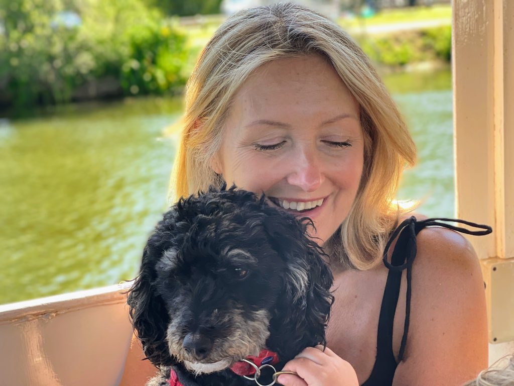 nicolejcd's tweet image. Lovely #boatrip with my boy#dogs #poodle #phantompoodle #lovedogs #river #riverthames
