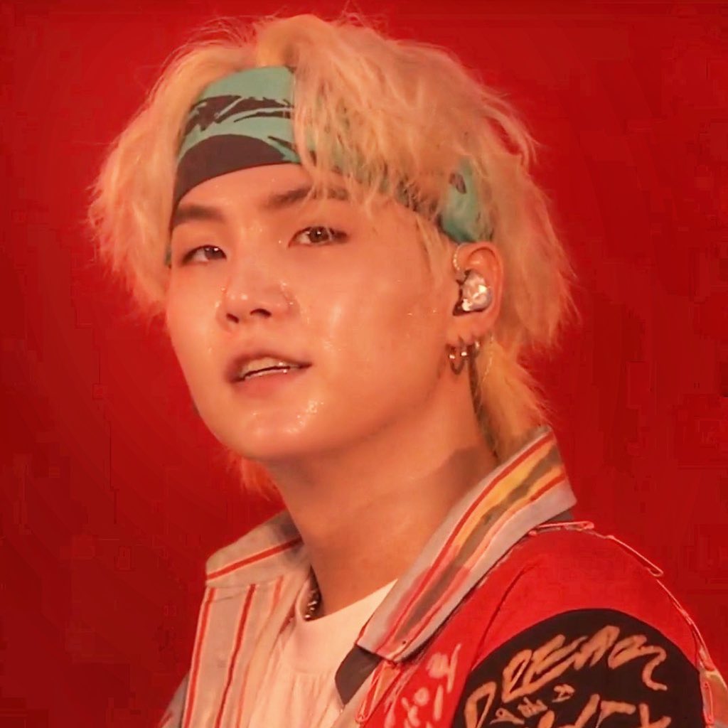yoongisarchive's tweet photo. https://t.co/u4kJJpHESC
