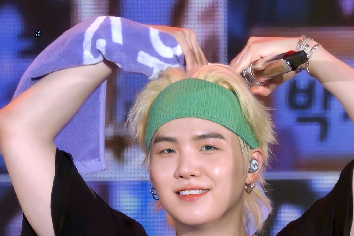 Sugapowder_0309's tweet photo. 210614 소우주   

애옹님,, 언넝보자
#BTS #SUGA #민윤기 #소우주
@BTS_twt https://t.co/uuOZZREOgP