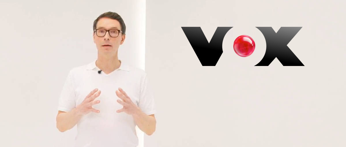 DWDL's tweet image. Vox verspricht bei den #screenforcedays Haltung und macht ein Rassismus-Experiment. Henssler, Mälzer und Kretschmer bekommen neue Formate. Das Vox-Programm 2021/22 dwdl.de/sl/f6d2f7