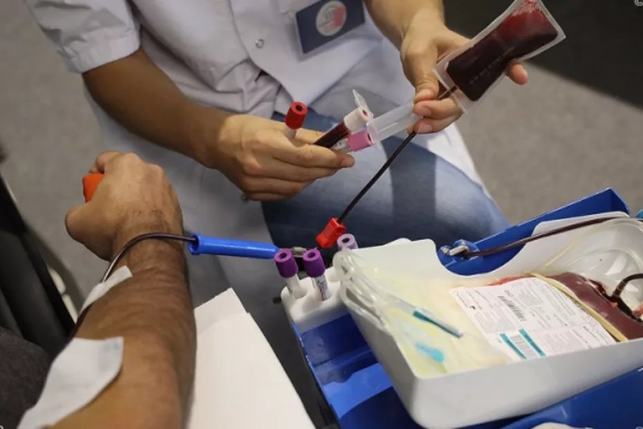 En cette journée mondiale du don du #sang💉, toute l'île de La #Réunion est mobilisée pour refaire ses stocks et trouver de nouveaux donneurs

➡️📲💻la1ere.francetvinfo.fr/reunion/du-don…