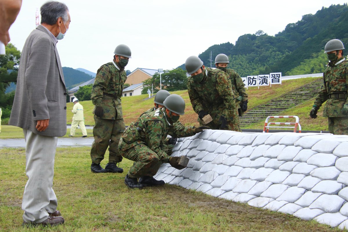 陸上自衛隊 板妻駐屯地 公式 Jgsdf Itazuma Twitter