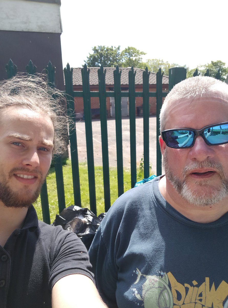 Huge thank you to Dunston Help For Families for inviting us along to take part in the hugely successful litter pick. We all had a fantastic time and we can't wait to do it again! #DustonHelpForFamilies #DunstonCouncillors #FirstOnStaiths #PrincesTrust #Dunston