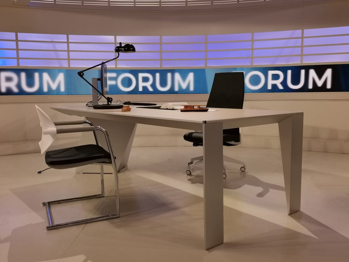 MediastudioIT's tweet image. L’eleganza senza tempo dei tavoli Eracle di ALEA OFFICE non si smentisce mai e quest’anno è stata scelta per gli allestimenti della trasmissione FORUM di Canale 5.

aleaoffice.com

#aleaoffice #eracle #tavoli #madeinitaly #interiordesign #forum #canale5 #mediastudio