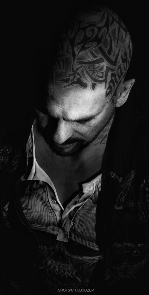 Sim_nell's tweet photo. #PhotoModeMonday

Oh look, it’s yet another #bnw portrait of Boozer 😱😂

#DaysGone #Boozer #VirtualPhotography #BoozerAppreciation #BoozerForLife #ZarnGaming #VPRetweet https://t.co/CvajpGufBw