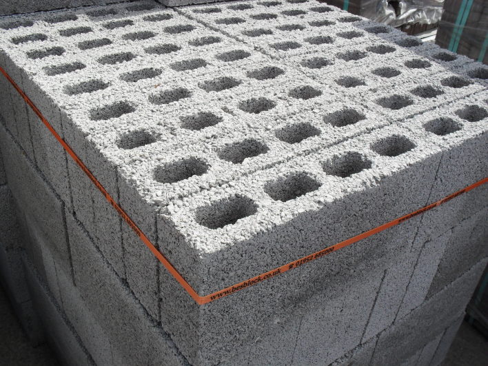 RoikieBricks's tweet photo. CALL US NOW TO GET YOUR QUOTATION
OUR BRICKS RANGE FROM:
-CEMENT MAXI BRICKS
-GREY PAVER
-STOCK BRICKS
-CLAY BRICKS AND MORE 
WE HAVE ROOF TILES AVAILABLE FOR YOU
VISIT US NOW AT DALMADA PLOT 6 GELUK R71
 YOU CAN CALL 078 180 4574 / 083 744 2006 #015twitter https://t.co/6sE16h1TqX