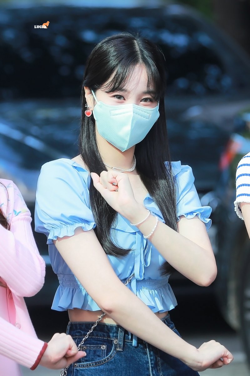 210613 말랑 애기토끼🐰

#위클리 #Weeekly #지한 #Jihan #한지효