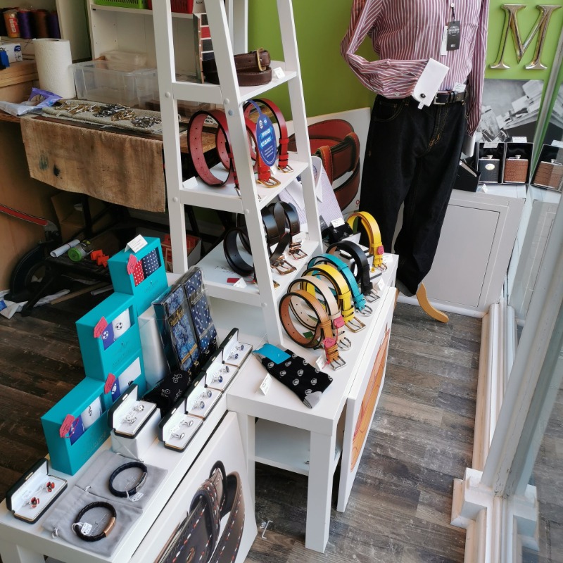tweetinexeter's tweet photo. RT: @TBMTheBeltMakrs
New window of loveliness for your constitutionals!
#supportexeter #supportlocal #shoplocal #wedoahappydance #TBMandfriends #TBMTheBeltMakers
@Exeter_Hour
@Devon_Hour
@exeterchamber
#WeSupportExeter #WeAreStrongerTogether https://t.co/C59DtSo5uG