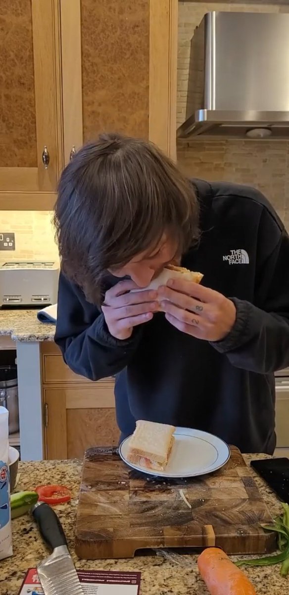 home hogar casa departamento edificio choza rancho casita etc etc