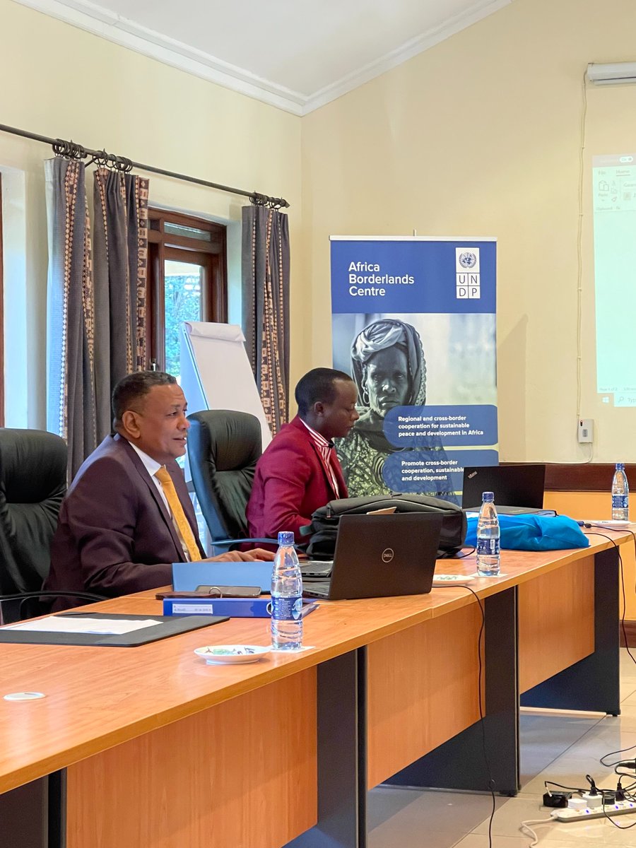 UNDPResilience's tweet photo. "Innovation is key to sustained development," @ummer_zeynu. We are excited to announce that the @UNDPBorderlands Innovation Challenge applications are currently in review by the Grant Awarding Committee. #SDGs #UnboxDevelopment https://t.co/LHlmRZVfAS
