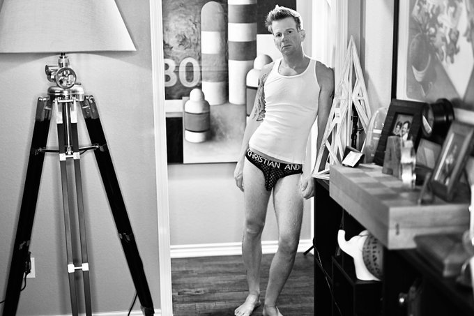 Go to bio for link to our free videos!!!
#gay #gayguy #gayman #gayunderwear #gayvid #gayhouston #gaythread