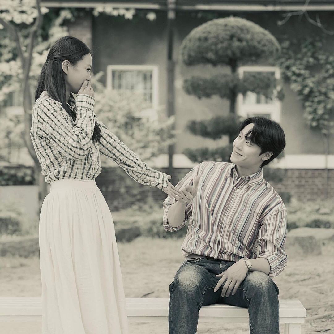 KdramaAdmin's tweet photo. I miss them. 
#YouthOfMay 
#LeeDoHyun
#GoMinSi 
I'm glad to have watch this drama. 
#recommendable https://t.co/p5Wm0VdR2j