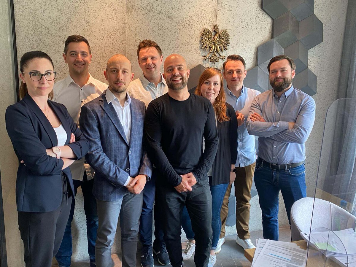 Next Road Ventures tweet media