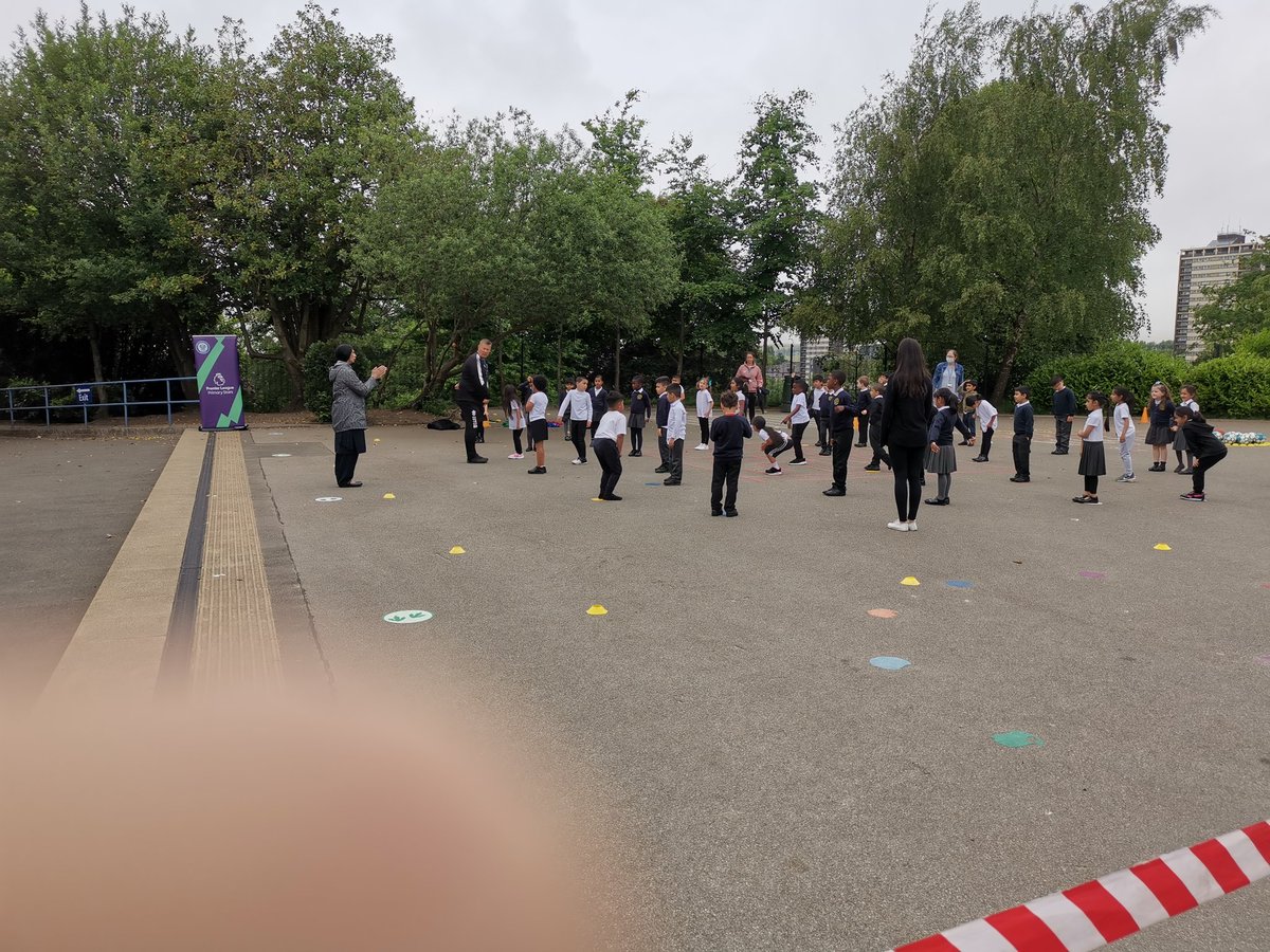 Broadfield PE tweet media