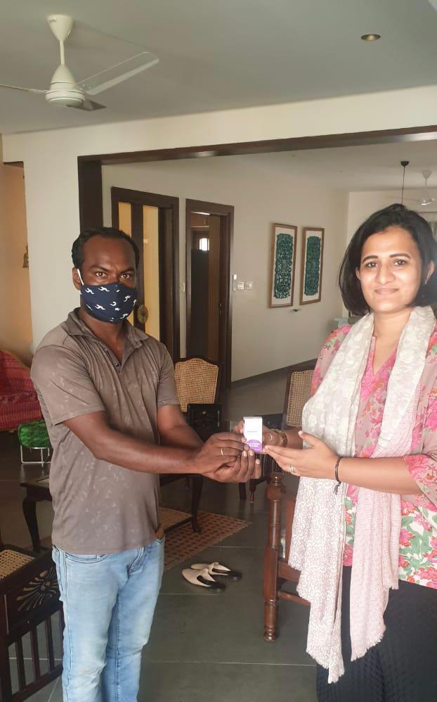 naralokesh's tweet photo. I’d like to commend the amazing work done by Radhika Reddy @TanguturuReddy, who has distributed critical medicines to the needy for free, helping many to overcome Covid. Keep up the good work! https://t.co/nihxzEh4ZT