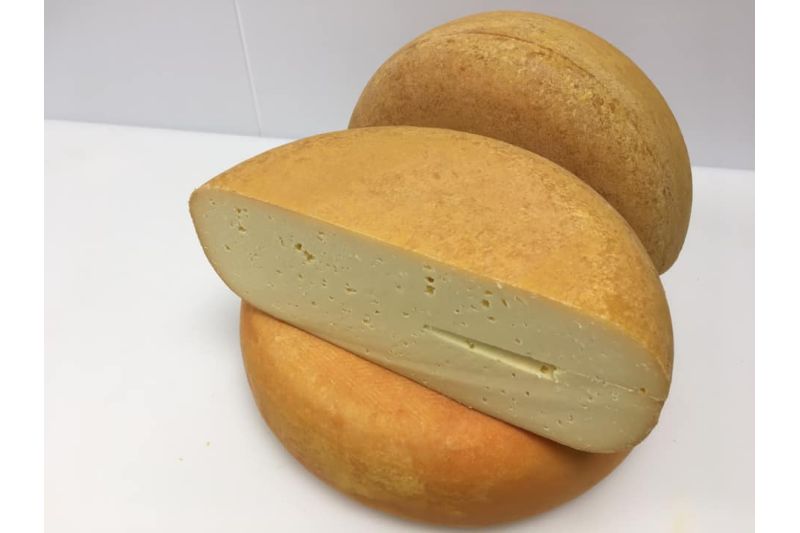 Mmmm Yummy! <a href="/SharpsBrewery/">Sharp's Brewery</a> collaborates with <a href="/CornishJack_/">Padstow Cheese Company</a> on 50 Jack with rave reviews from top Cornish chefs.  Go to riseandshine.breadandbutter.media to read the whole story and for more stories like this.