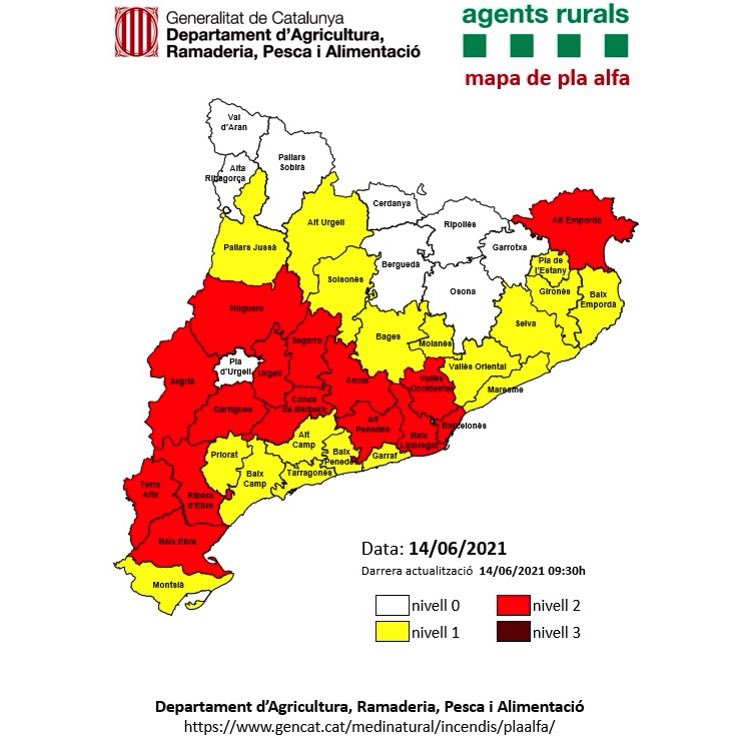cuptous's tweet photo. ‼️ Avís per onada de calor ‼️

Aquesta situació també comporta un augment del perill d’incendi forestal !

Recordeu no sortir en les hores de màxima calor i hidratar-vos sempre que us sigui possible.

Cuidem-nos!
#cuptous #onadadecalor #precaucio https://t.co/pScROgZ52U