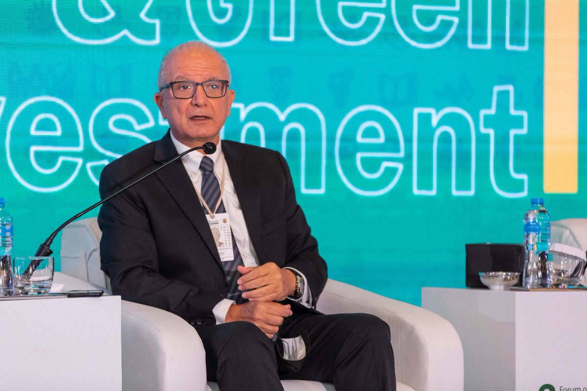 قال عماد حسن، مدير برنامج تمويل الاقتصاد الأخضر، إن البرنامج يعمل على إتاحة التمويل للعملاء عن طريق البنوك، بالإضافة إلى تقييم النتيجة النهائية التي وصل إليها المستفيدين وتجميعها وإيصالها إلى المجتمع الدولي.
#GreenEconomy
#Greenrecovery
#Egyptvision2030
#Recycling
#Climatechange