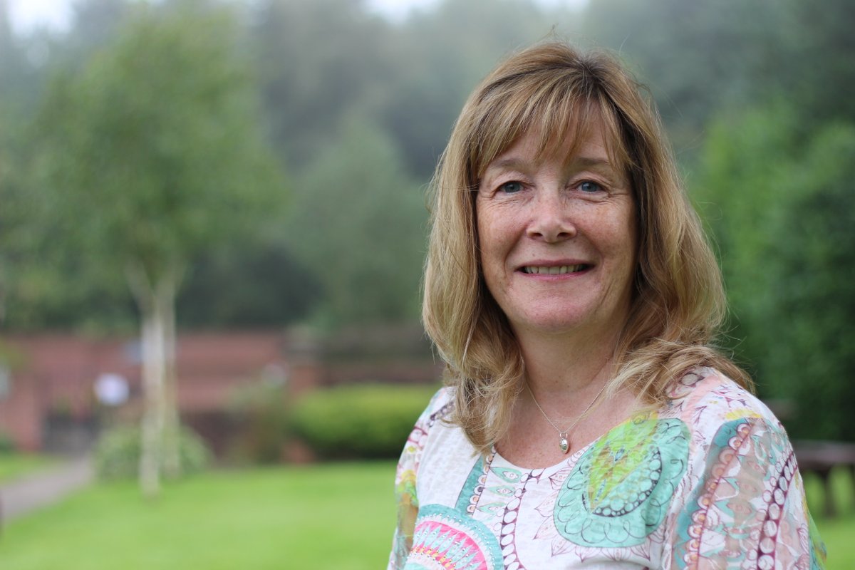nichildrenshosp's tweet photo. We’re so proud of our Community Nurse Specialist, Valerie Peacock, who was awarded a BEM for services to @nichildrenshosp in The Queen's Birthday Honours at the weekend. Valerie is a highly valued and respected member of Hospice and we’re delighted that she has been recognised. https://t.co/ZvKvsiIJi0