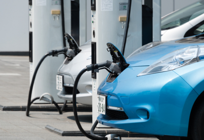 Utilities often express concern that EVs placed in clusters might put too much demand on the energy delivery system. The “nightmare scenario” is described as a hot summer afternoon when a cluster of EV owners coming home for a few critical hours each day to their neighborhood.