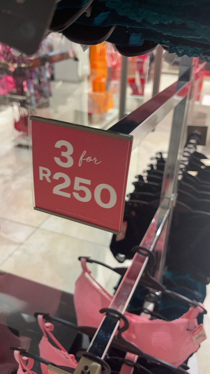 plug_yourself's tweet photo. Hi ladies good quality underwear’s are on buy 3 for R250, then they have these amazing sleepers that are going for R50 go #plugyourself 😊 #GirlzTalkZa #GirlBuyZa #girlstalkza #girltalkza bras n things store https://t.co/QA1M3rP5za