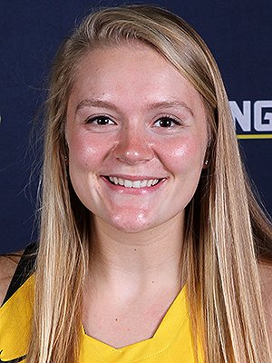 SAUCougarsWBB's tweet image. Wishing a very happy birthday to sophomore @NShellberg. Nat is a tremendous young lady with an incredible work ethic. A leader in actions &amp;amp; words who grew so much on the court in her COVID shortened freshmen year. We are excited for her next three seasons. Have a great day Nat!