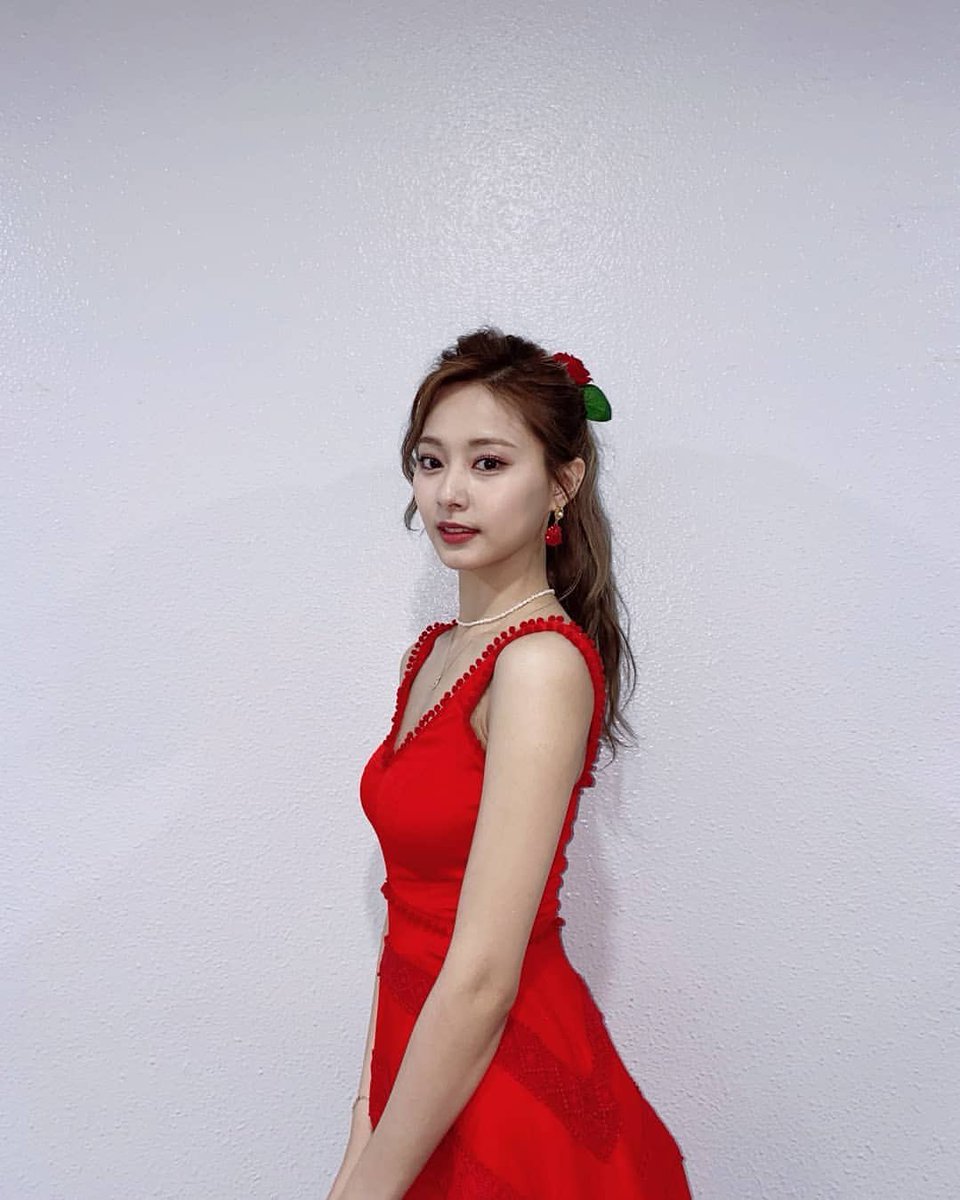 tzuyutwicebr's tweet photo. 📸| Atualização da Tzuyu no instagram (1) 

“🍹🍷🍾��🍸”

#TZUYU https://t.co/WqmCbUuFA7