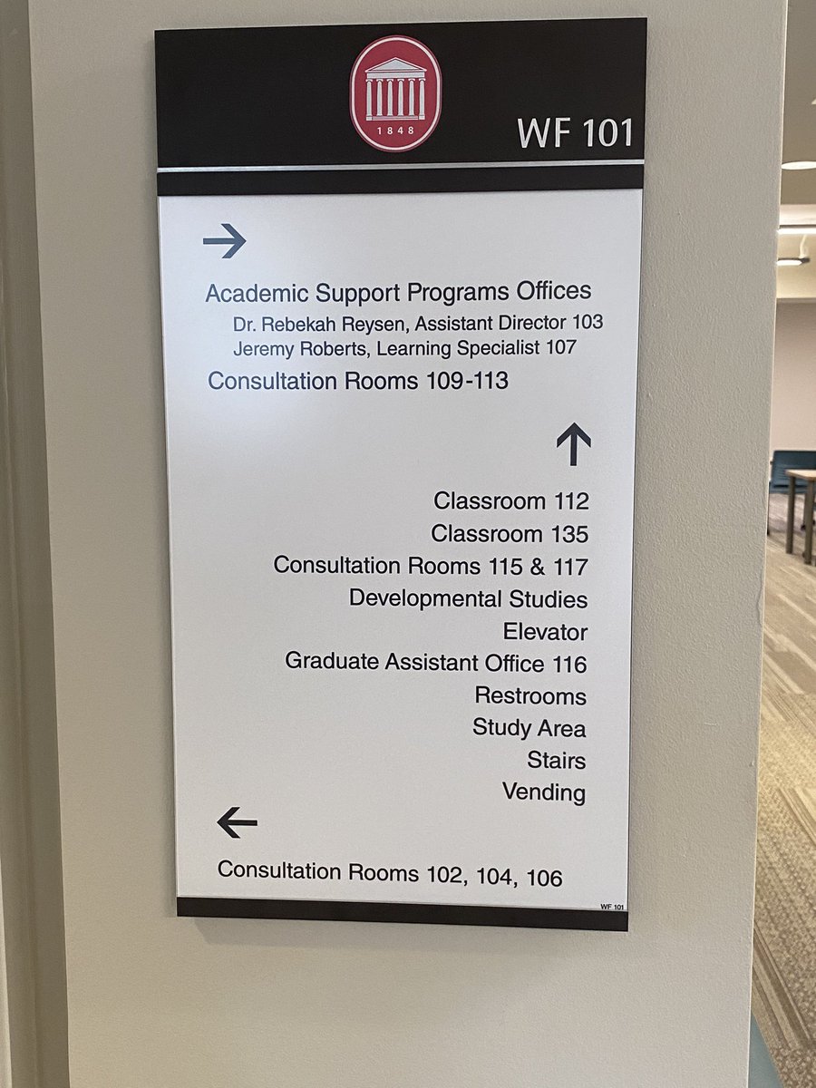 olemissasp's tweet image. New directional signs are up! #AcademicSupport #OleMiss #CSSFYE