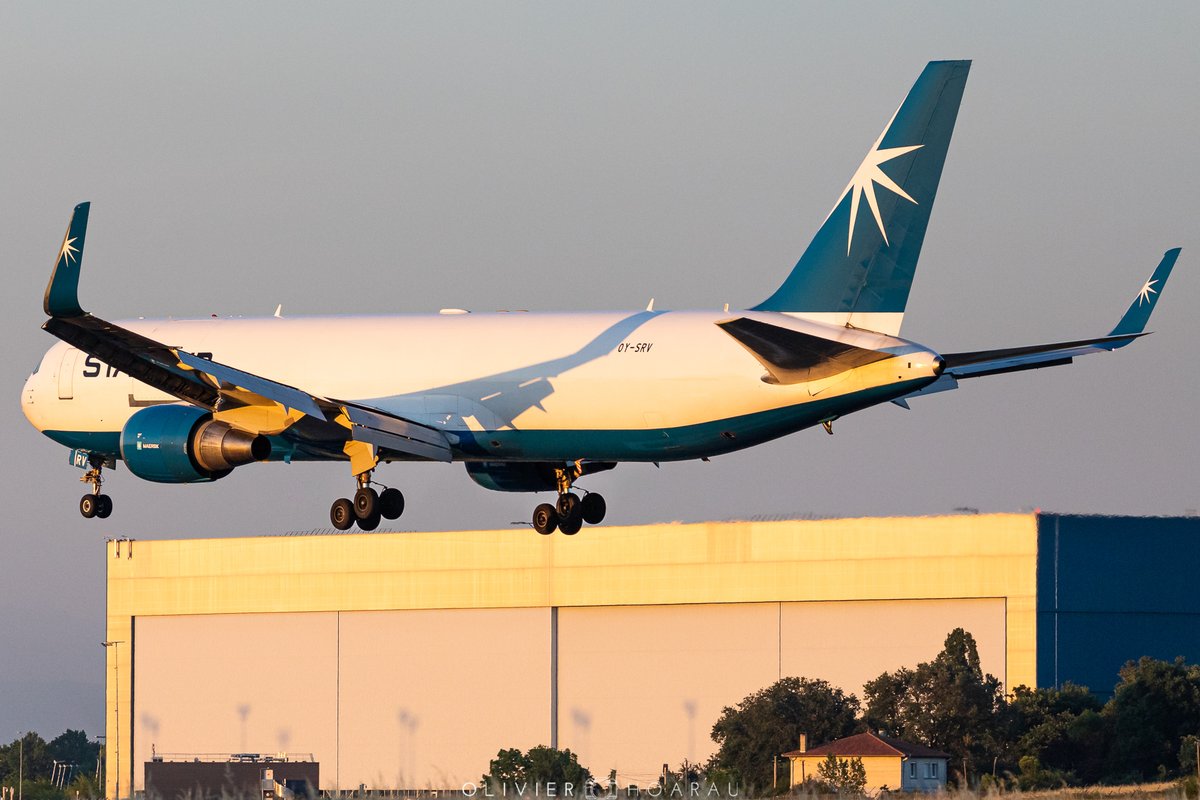 OlivierHoarau's tweet photo. 🌇Daily morning arrival of the #StarAir #Boeing767 #Cargo operating for @UPSAirlines at #Toulouse ✈️here with #OYSRV ✈️
#Avgeek #Boeing #Ups #Aircraft #ToulouseAirport https://t.co/eDb5CQJs20