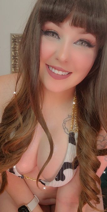 I am going to be on this evening for once lol. Probably around 5pm.  Don't miss out on the chance to