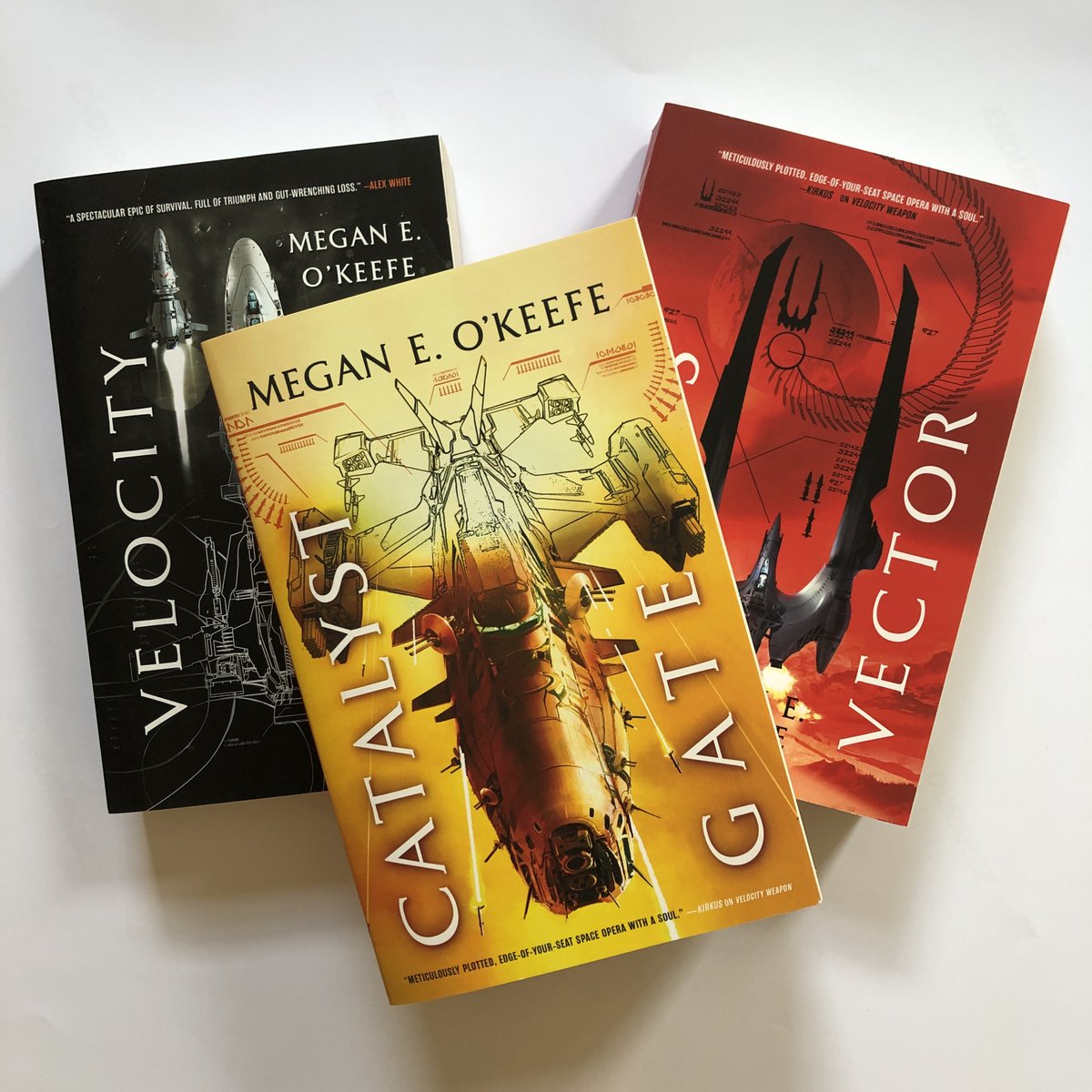 orbitbooks's tweet image. We’re giving away the complete Protectorate Trilogy by @MeganEOKeefe! Dazzling space battles, intergalactic politics, and rogue AI collide in this epic space opera.

Retweet this tweet &amp;amp; follow @orbitbooks to enter

US ONLY. Ends 6/17/21 5:00pm EDT. Rules:ow.ly/ZB5V50xLM0d