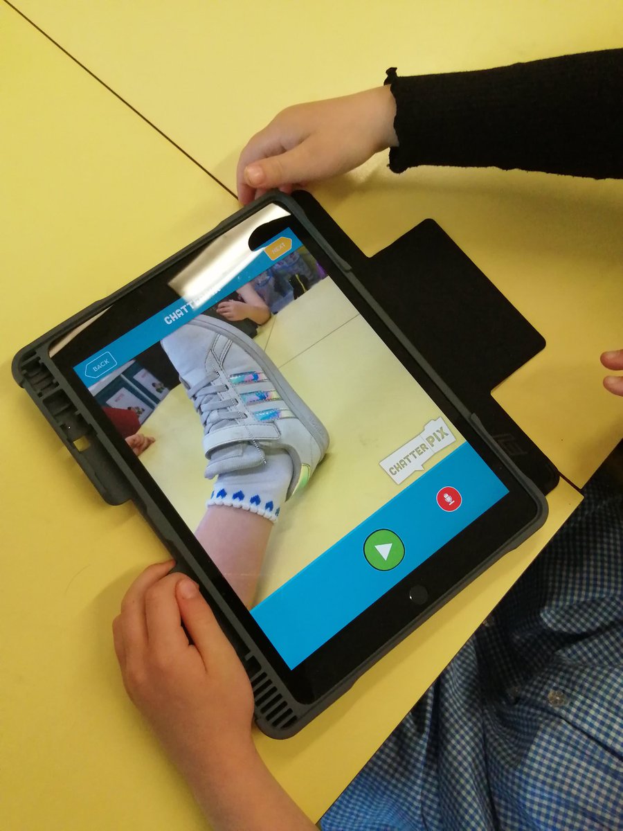 P1b being hilariously creative learning how to use Chatterpix! So much fun was had 😂 The kids had great ideas and managed to work together and teach each other. We had talking bins & chairs! 😍 @WellshotPrimary #creative #teamworkmakesthedreamwork @AppleEDU @ChatterPixIt