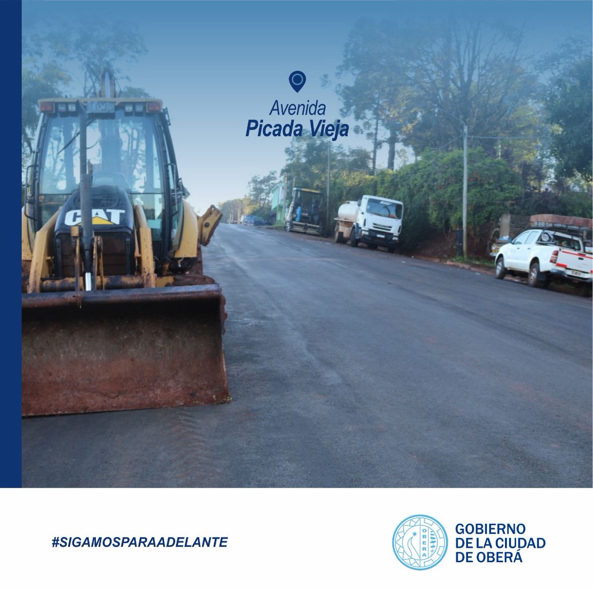 Continúa el asfaltado sobre Av. Picada Vieja 

#Oberá #ArgentinaHace #Obras #TrabajoConjunto