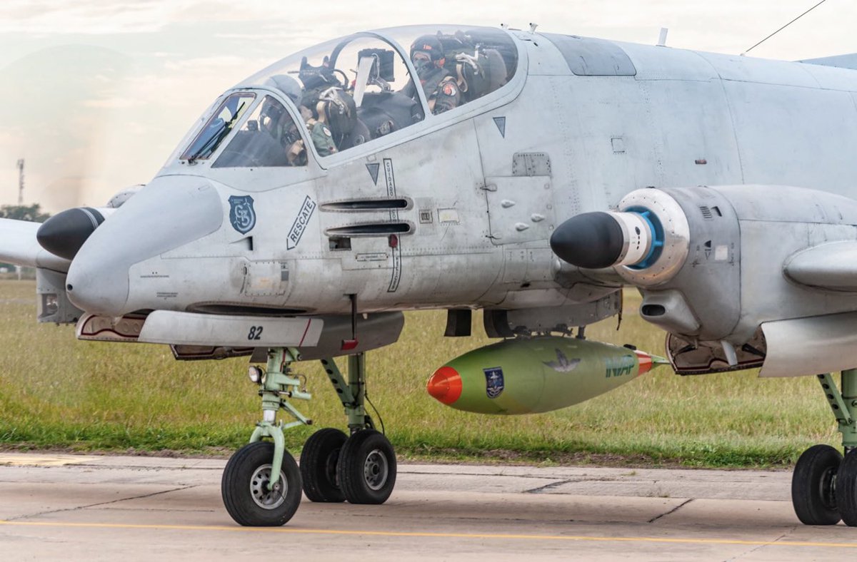 PucaraD's tweet image. El @invapargentina y el Pod #ISR para el #Pucara 
#pucarafenix @FuerzaAerea_Arg #fenix @EMCOFFA_Arg @MindefArg #rpa #met1 #fixview #sar #radar #met2 #FAA #IIIbrigada @fadea_oficial #cev

pucara.org/post/invap-y-e…