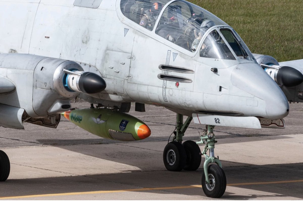 PucaraD's tweet image. El @invapargentina y el Pod #ISR para el #Pucara 
#pucarafenix @FuerzaAerea_Arg #fenix @EMCOFFA_Arg @MindefArg #rpa #met1 #fixview #sar #radar #met2 #FAA #IIIbrigada @fadea_oficial #cev

pucara.org/post/invap-y-e…