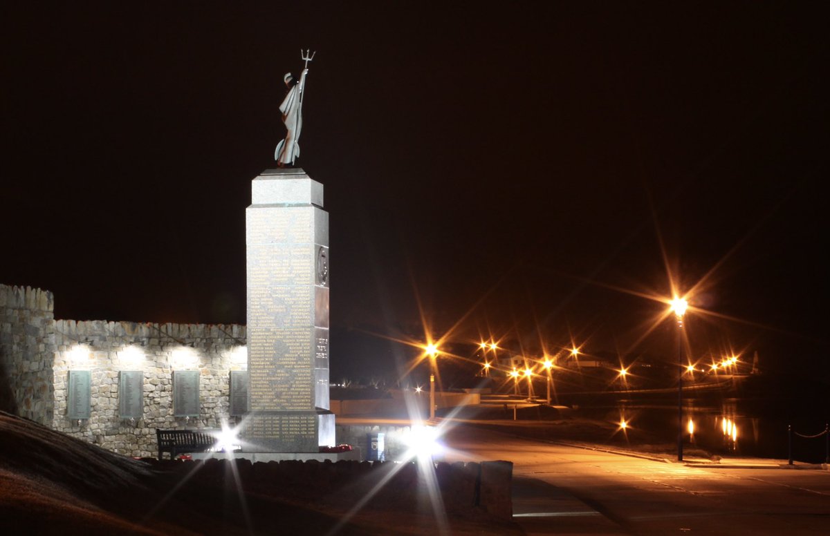 AndzB's tweet photo. To everyone who played a part in liberating the Falkland Islands from Argentine occupation in 1982 - thank you. 

#WeWillRememberThem

#FalklandIslands #Falklands #1982Conflict #FalklandsWar #LestWeForget #FromTheSeaFreedom #Freedom https://t.co/kmxu2Dcvd5