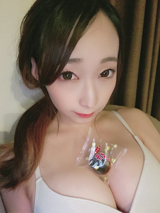 セブンの和菓子ミックス結構好きよ https://t.co/Z1savXdY00